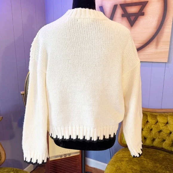 NWT Anthropologie Little Lies Cable Stitch Sweater Size S/M - Picture 5 of 12